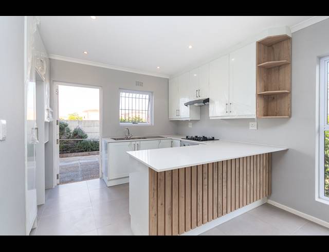 3 BEDROOM FREESTANDING SOLD IN SUNNINGDALE